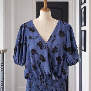 Ninety Blouse Ladies XL Blue & Black  Floral Loose Top